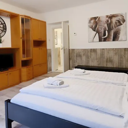 Manu Apartment